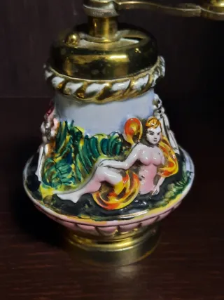 Set Sale e Pepe Ceramica Capodimonte