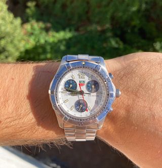 TAG Heuer Professional 2000 White