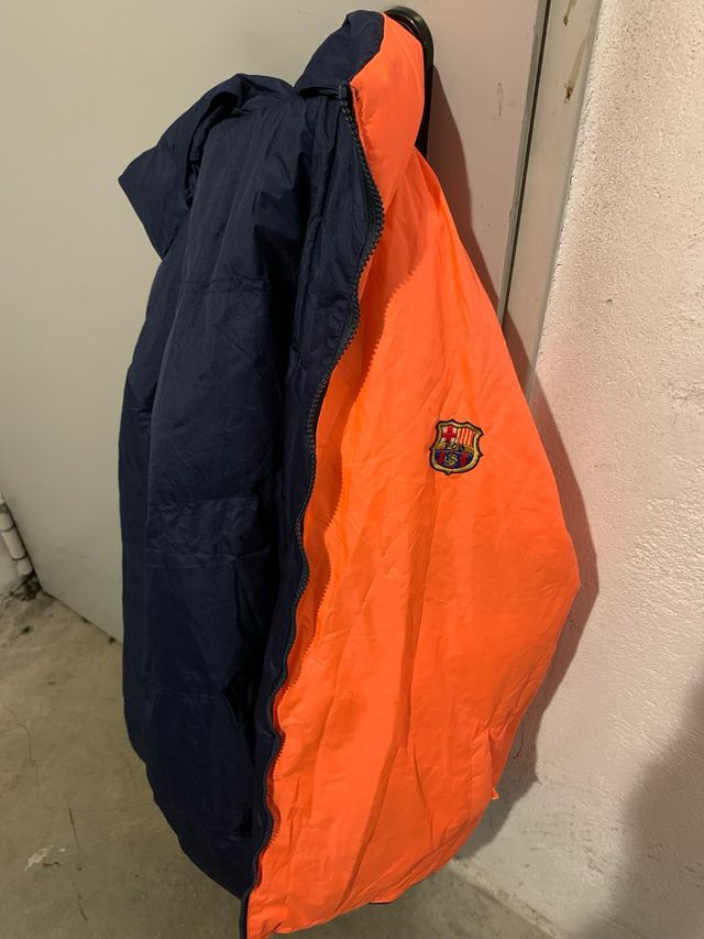 Abrigo reversible FC Barcelona plumas