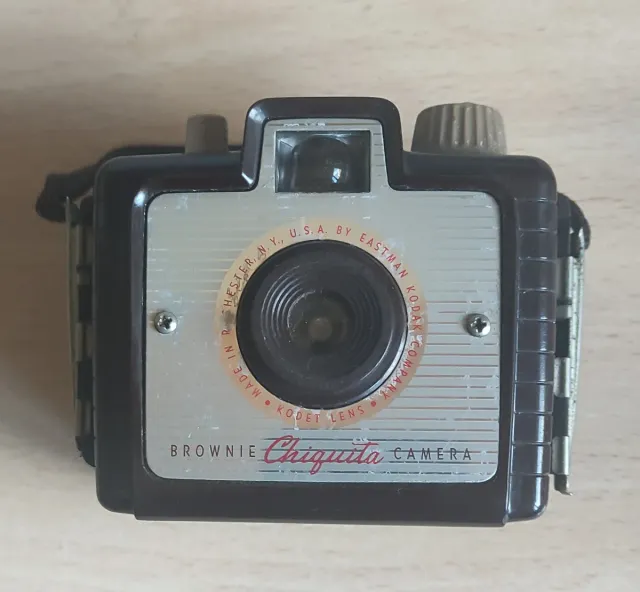 Cámara Kodak Brownie Chiquita