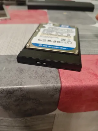 Disco Duro portátil 320GB WD + Caja Externa