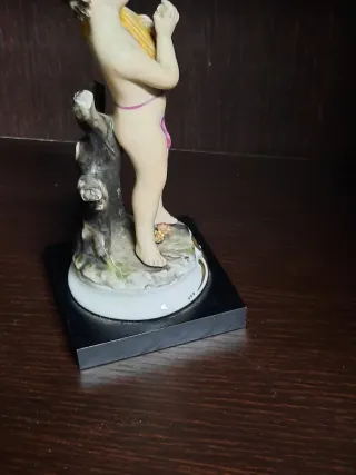 Statuetta figura capodimonte