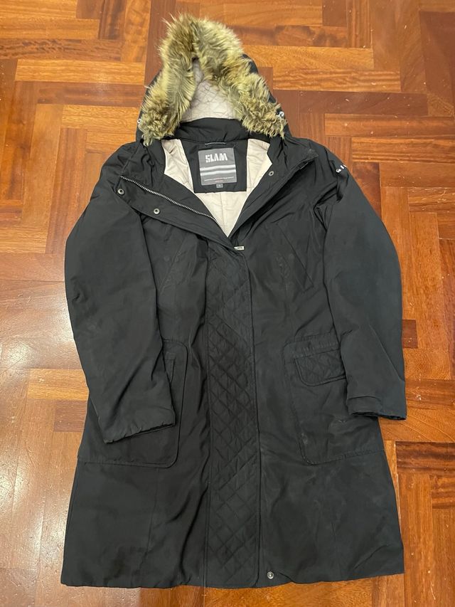 Cappotto Slam nero con cappuccio