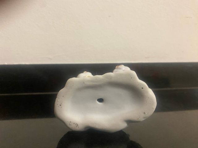 Figura de porcelana de gatos