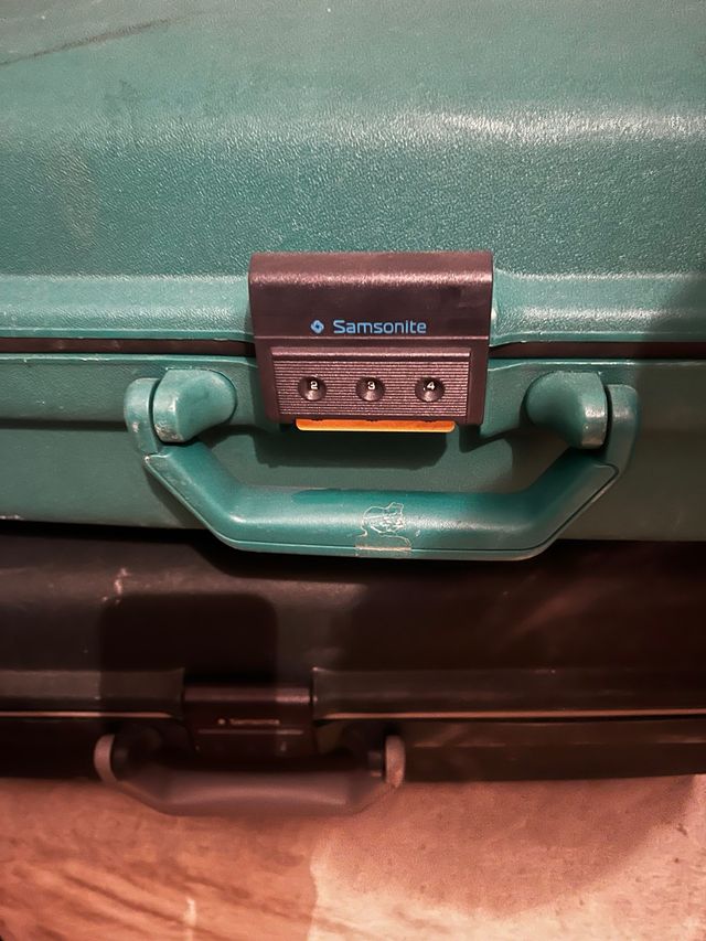 Maleta Samsonite Verde y Negra