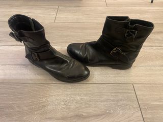 Botas negras de otoño/invierno de piel