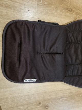 Colchoneta Negra Silla Carro Bugaboo