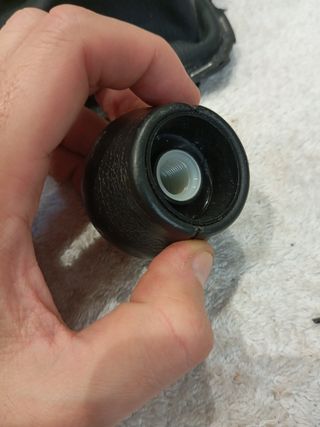 Pomo y funda cambio Toyota Yaris P13