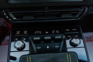 PORSCHE 911 GT3 RS 525 CV