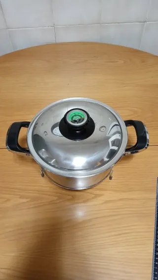 Olla AMC 20x11 cm
Con tapa visiotherm 