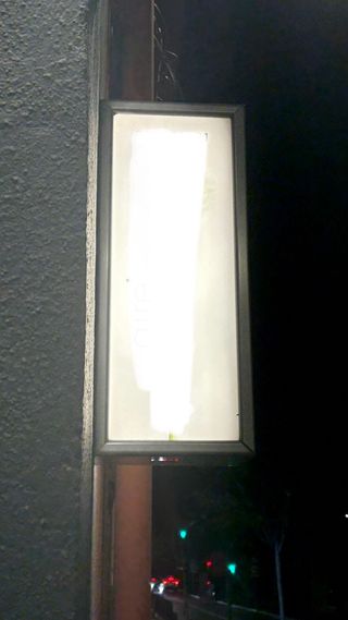 Cartel luminoso interior/exterior