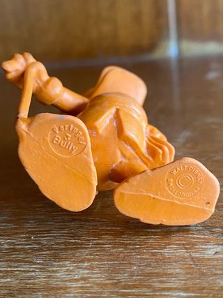 Figura Tío Gilito Mc Pato Bully Naranja