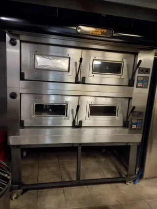 HORNO INDUSTRIAL PIZZERO DE PIEDRA
