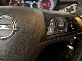 Opel Corsa 1.4 Selective 66kW (90CV)