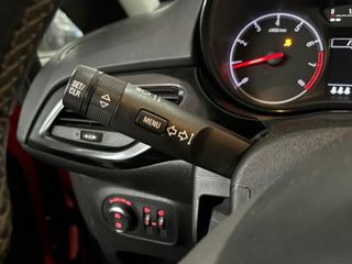 Opel Corsa 1.4 Selective 66kW (90CV)