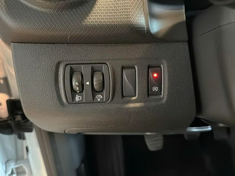 Renault Clio 1.5 DCI Energy Life 2017, foto 13