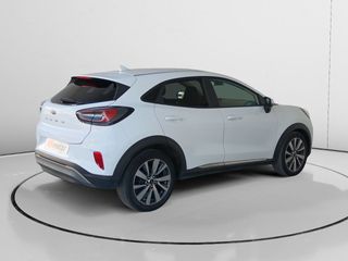 Ford Puma Hybrid Titanium