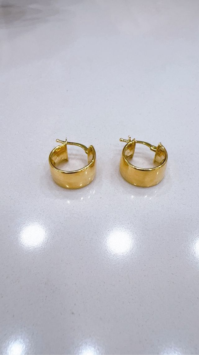 Orecchini a cerchio in oro giallo 18kt 750