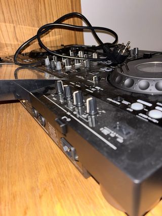 Pioneer XDJ-RX3 DJ Controller