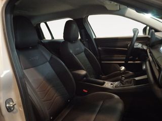 Jeep Avenger Altitude