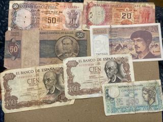 Lote de 7 billetes.