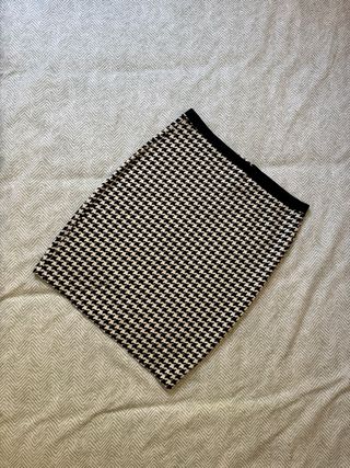 Lote 2 Faldas Cortas T.38 y 40