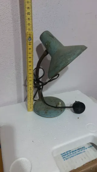 Lampada da tavolo vintage design