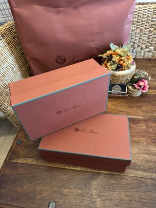 Lote 2 Cajas Loro Piana