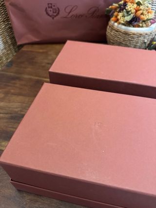 Lote 2 Cajas Loro Piana