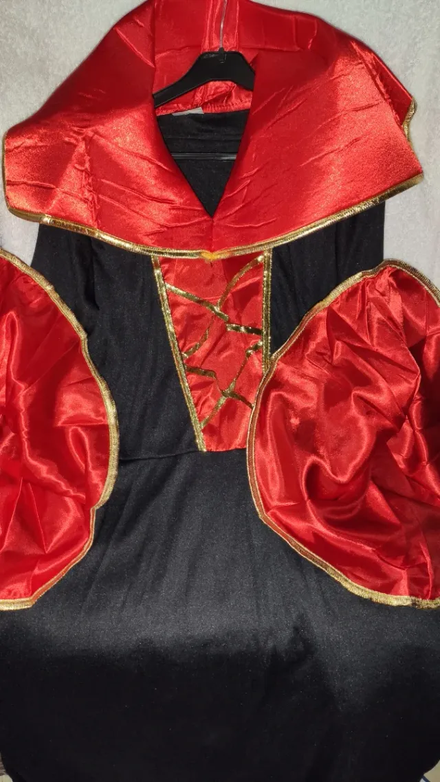 Disfraz Bruja Negro/Rojo Talla,S  Nuevo