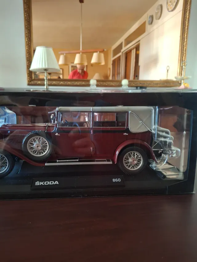 Skoda 860 1934 1:18