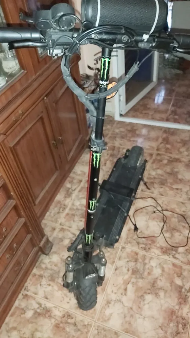 Patinete FLJ T11 Dual Motor 2400W y cargador