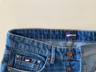 Gas Torn. Pantalón vaquero azul. W32