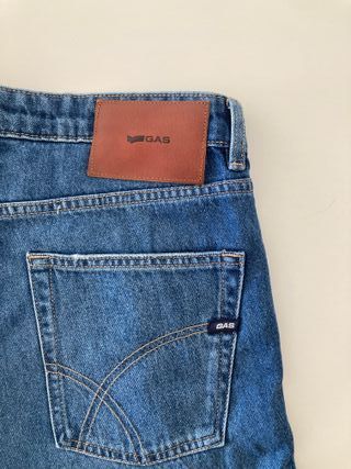 Gas Torn. Pantalón vaquero azul. W32
