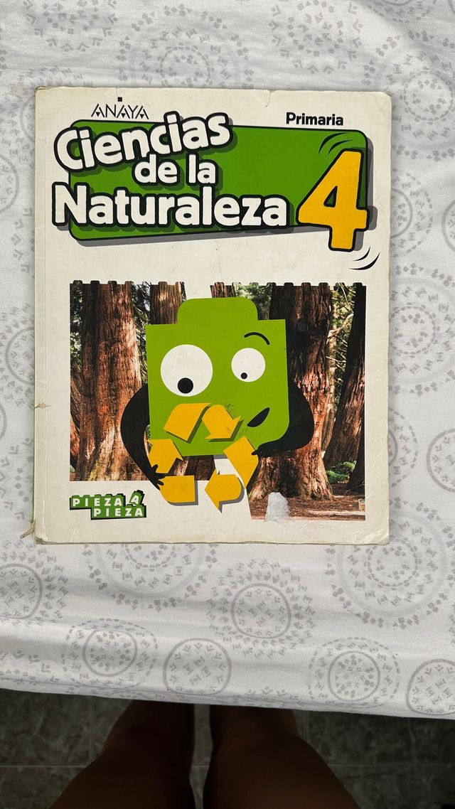 Libro de Ciencias de la Naturaleza 4 Primaria