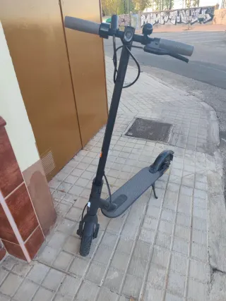 Patinete Eléctrico Xiaomi Negro