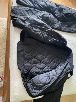 Conjunto de moto negro