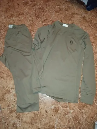 Conjunto militar técnico camiseta y pantalón mujer