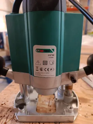 Fresadora FAR TOOLS ER700