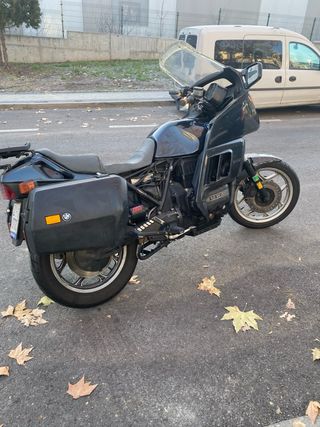 BMW K75