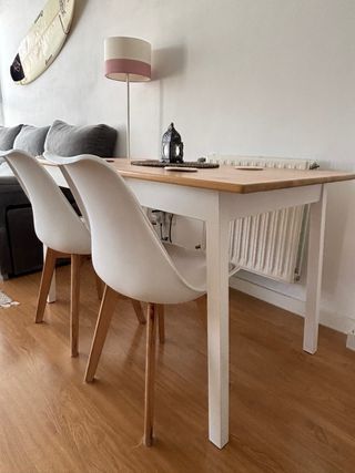 Salotto: tavolo e sedie usati per 150 EUR su Madrid su WALLAPOP