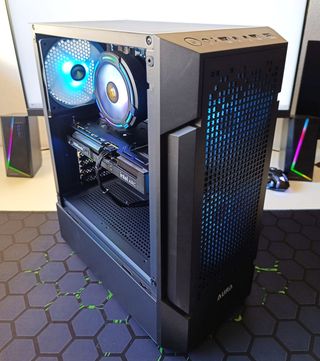 PC GAMING COMPLETAMENTE NUEVO - ARC B570 - 32GB