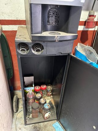 Cafetera Automática con Monedero