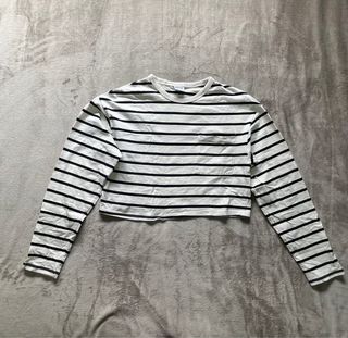 Camiseta Bershka rayas crop talla XS