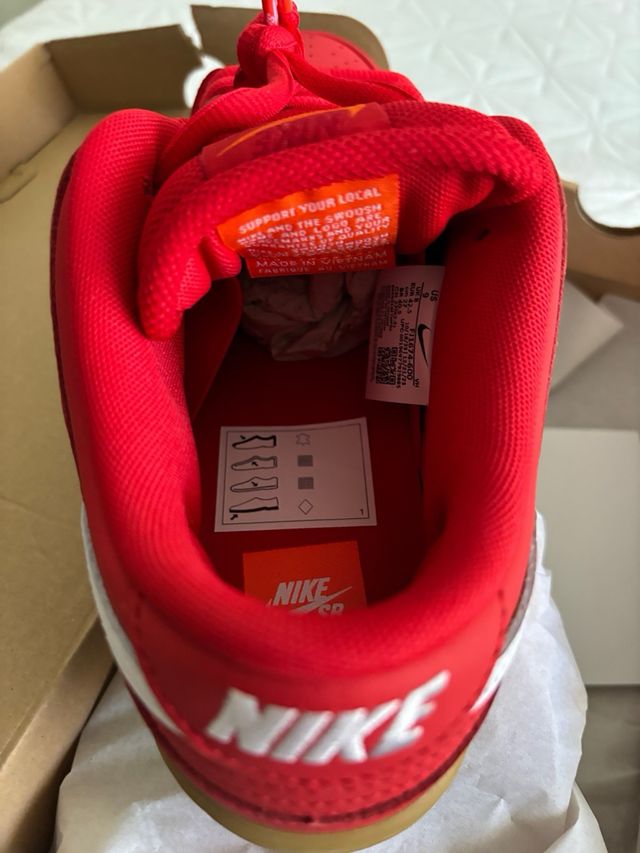 Nike SB Dunk Low Azul y Rojo