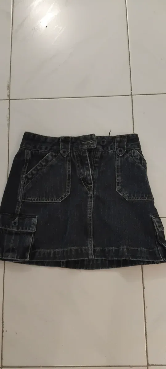 Falda vaquera cargo niña . Talla 5-6 años