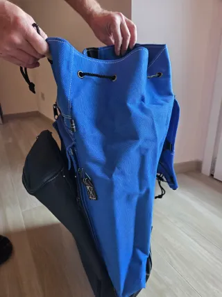 Zaino monospalla GSG blu e nero