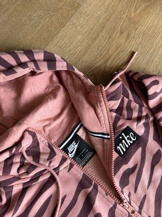 Sudadera Nike Niña Estampado Zebra Rosa/Morado 