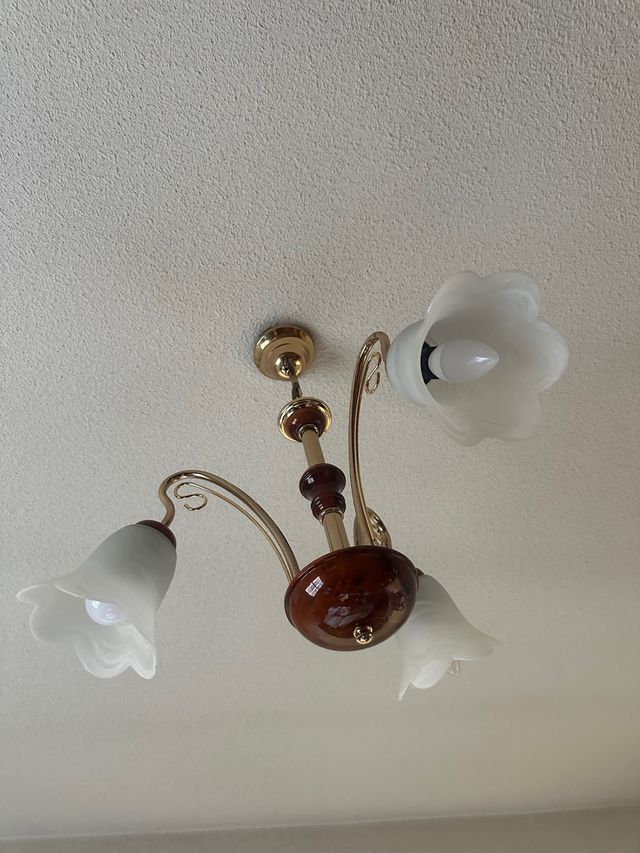 Araña de techo madera y metal