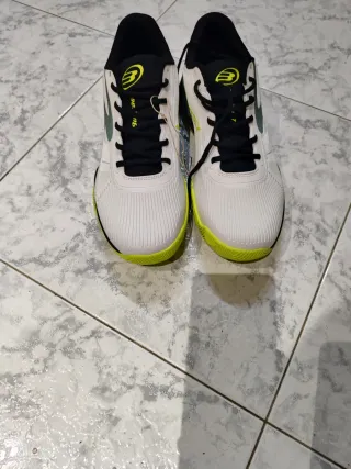 Zapatillas Bullpadel Vertex Vibram 25V T45